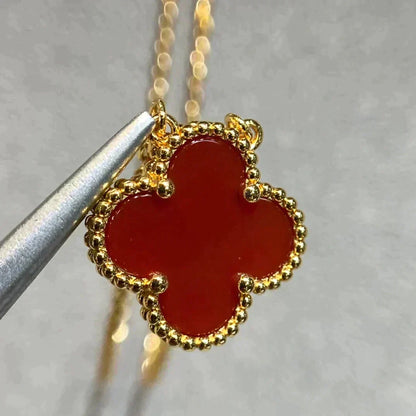 [Eterna Jewels]CLOVER 15MM CARNELIAN SINGLE FLOWER NECKLACE