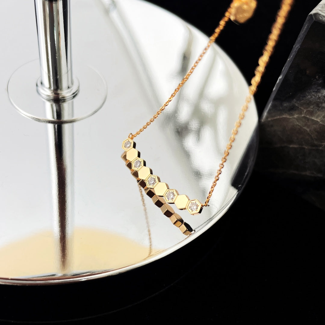 [Eterna Jewels]BEE MY LOVE DIAMOND NECKLACE