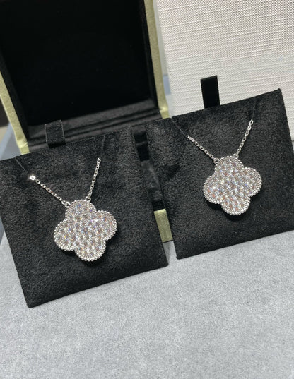 [Eterna Jewels]CLOVER 25MM LARGE PENDANT DIAMOND PAVED SILVER NECKLACE