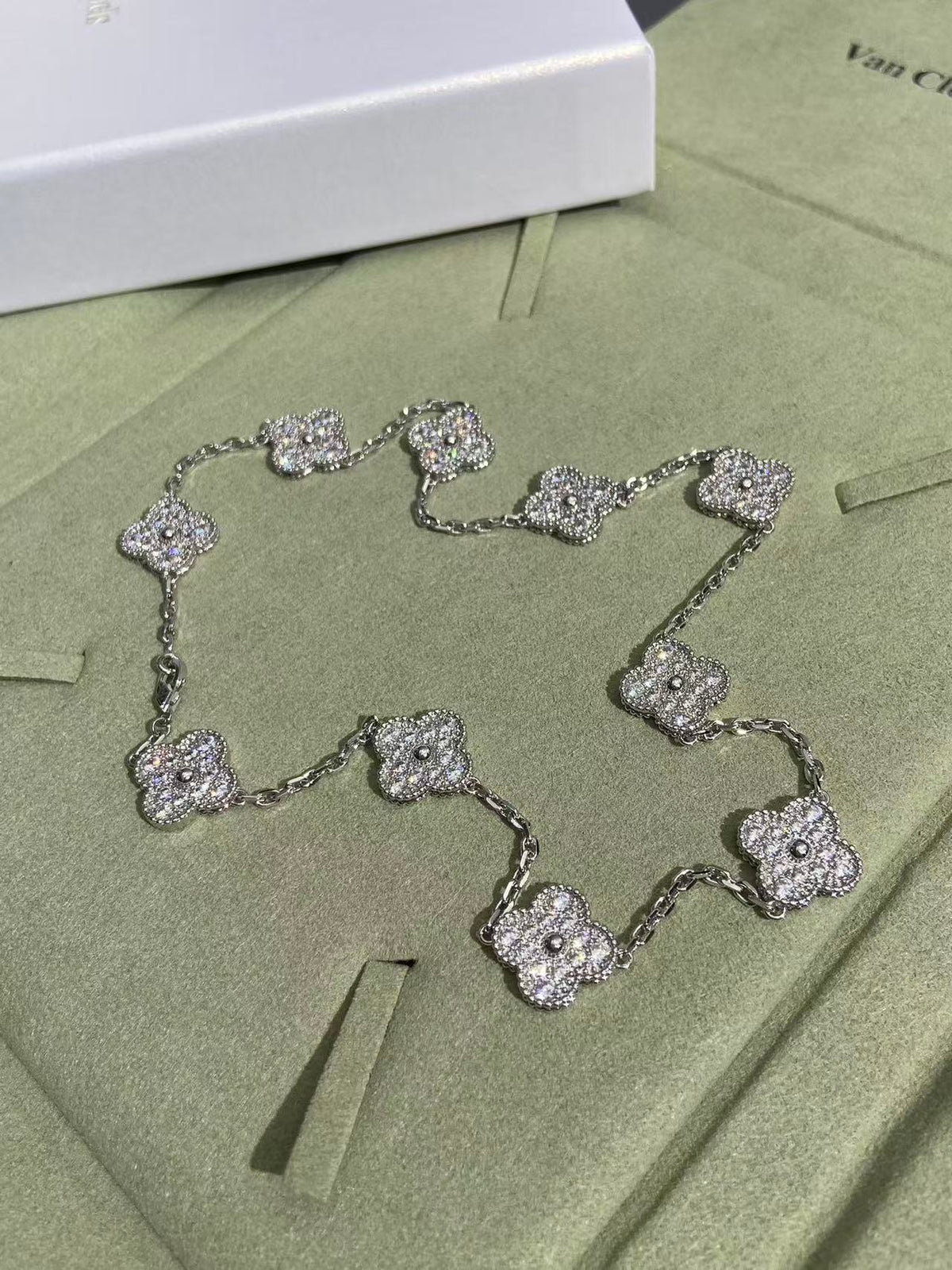[Eterna Jewels]CLOVER 10 MOTIFS  FULL DIAMOND NECKLACE
